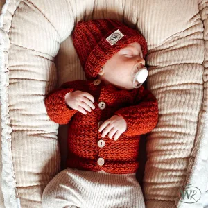 Gehaakt babyvestje roestkleurig